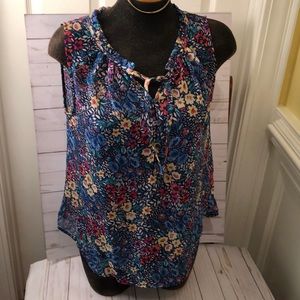 Liz Claiborne ladies sleeveless top, medium